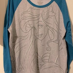 Vintage Disneyland sweater